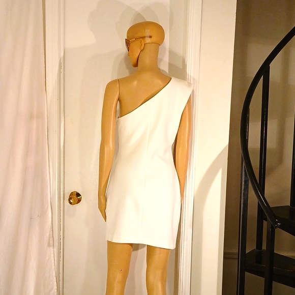 🔥 NWT Amanda Uprichard White Ivory/White One Shoulder Dress. - Picture 8 of 12
